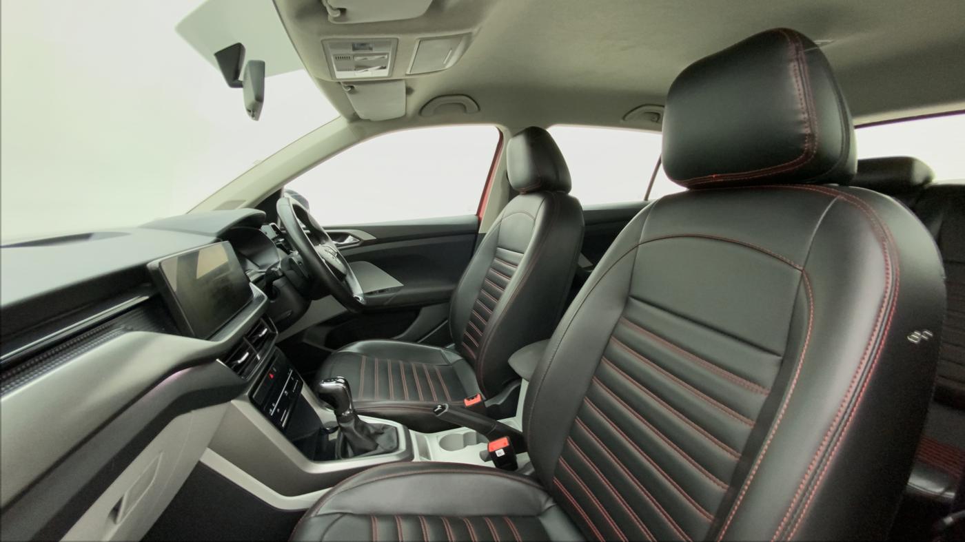 2021 Skoda KUSHAQ AMBITION 1.0L TSI AT, Petrol, Automatic, 44,075 km, Right Side Front Door Cabin