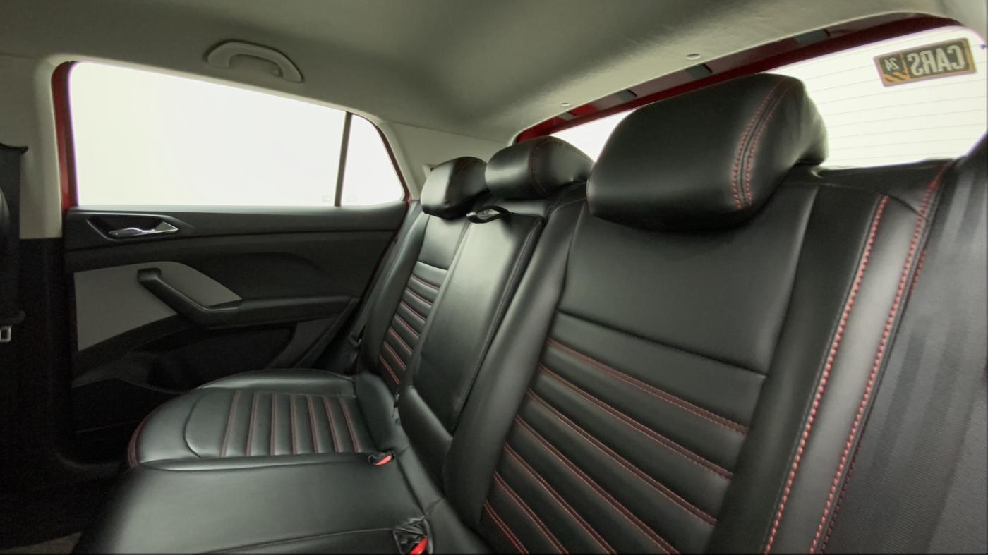 2021 Skoda KUSHAQ AMBITION 1.0L TSI AT, Petrol, Automatic, 44,075 km, Right Side Rear Door Cabin