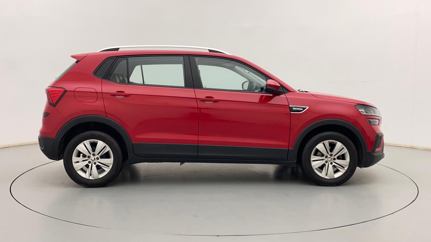 2021 Skoda KUSHAQ AMBITION 1.0L TSI AT, Petrol, Automatic, 44,075 km, Right Side View