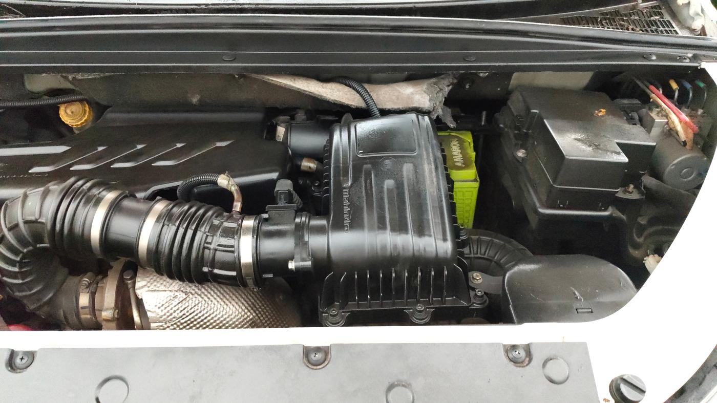 2019 Mahindra MARAZZO M2 7STR, Diesel, Manual, 80,816 km, Engine View - Left