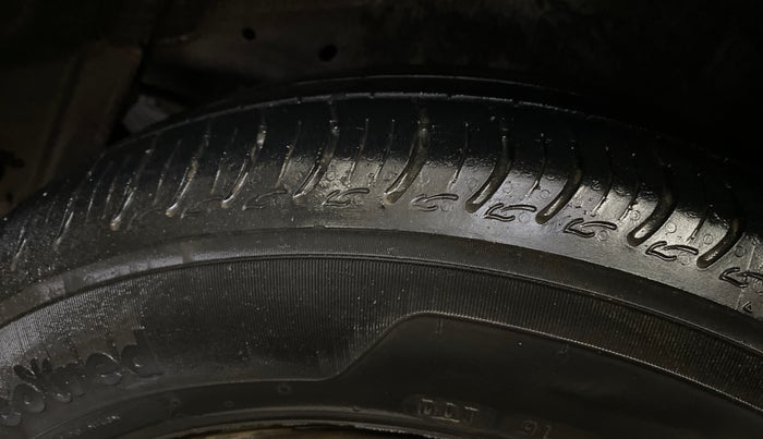 2017 Maruti Celerio VXI, Petrol, Manual, 40,084 km, Left Rear Tyre Tread