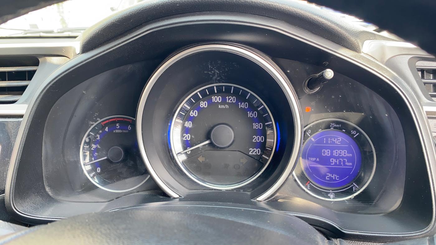 2015 Honda Jazz 1.5L I-DTEC VX, Diesel, Manual, 81,975 km, Odometer Image