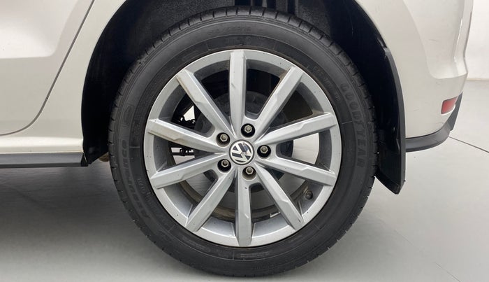 2021 Volkswagen Polo HIGHLINE PLUS 1.0L TSI AT, Petrol, Automatic, 12,267 km, Left Rear Wheel