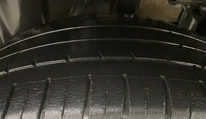 2019 Nissan Kicks XV DIESEL, Diesel, Manual, 48,512 km, Left Rear Tyre Tread