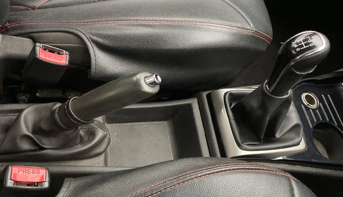 2015 Tata Bolt XT REVOTRON, Petrol, Manual, 60,329 km, Gear Lever