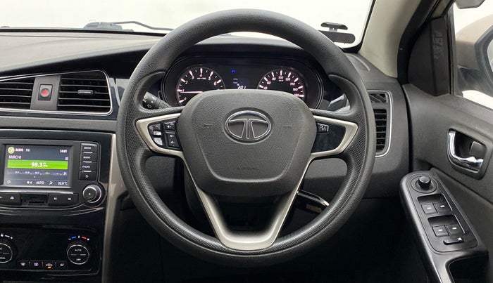 2015 Tata Bolt XT REVOTRON, Petrol, Manual, 60,329 km, Steering Wheel Close Up