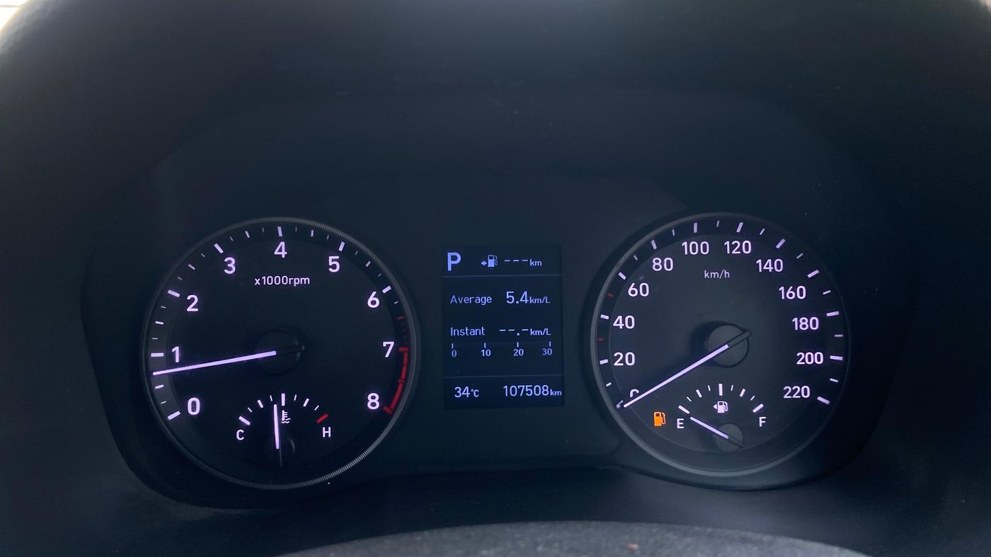 2017 Hyundai Verna 1.6 VTVT SX (O) AT, Petrol, Automatic, 1,07,526 km, Odometer Image