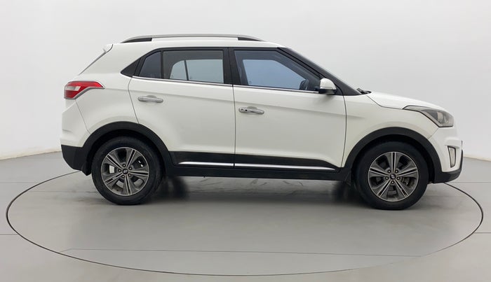 2016 Hyundai Creta SX PLUS AT 1.6 DIESEL, Diesel, Automatic, 66,164 km, Right Side View