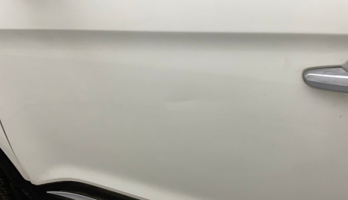 2016 Hyundai Creta SX PLUS AT 1.6 DIESEL, Diesel, Automatic, 66,164 km, Front passenger door - Minor scratches