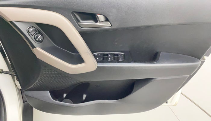 2016 Hyundai Creta SX PLUS AT 1.6 DIESEL, Diesel, Automatic, 66,164 km, Driver Side Door Panels Control