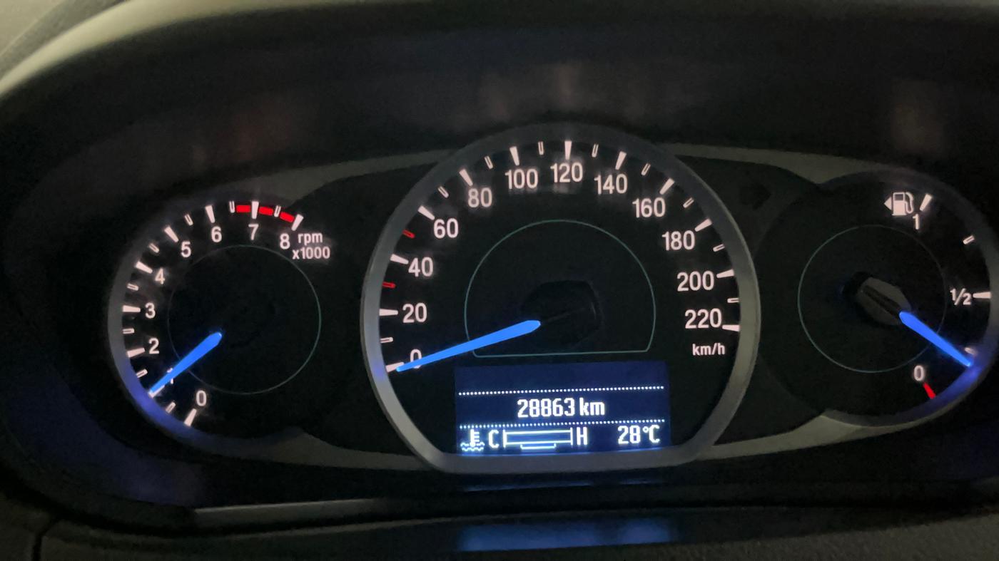 2020 Ford New Figo TITANIUM 1.2 PETROL MT, Petrol, Manual, 28,854 km, Odometer Image
