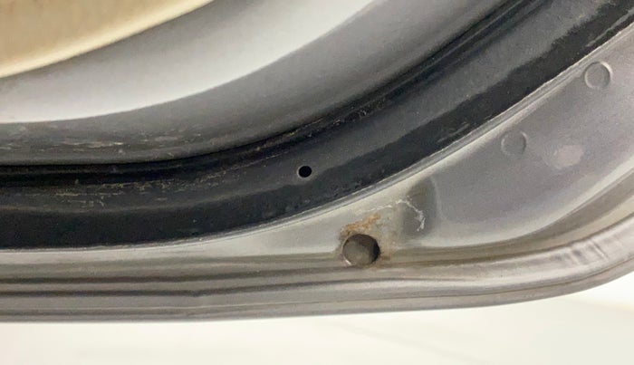 2013 Maruti Swift Dzire ZXI, Petrol, Manual, 61,554 km, Right rear door - Slightly rusted