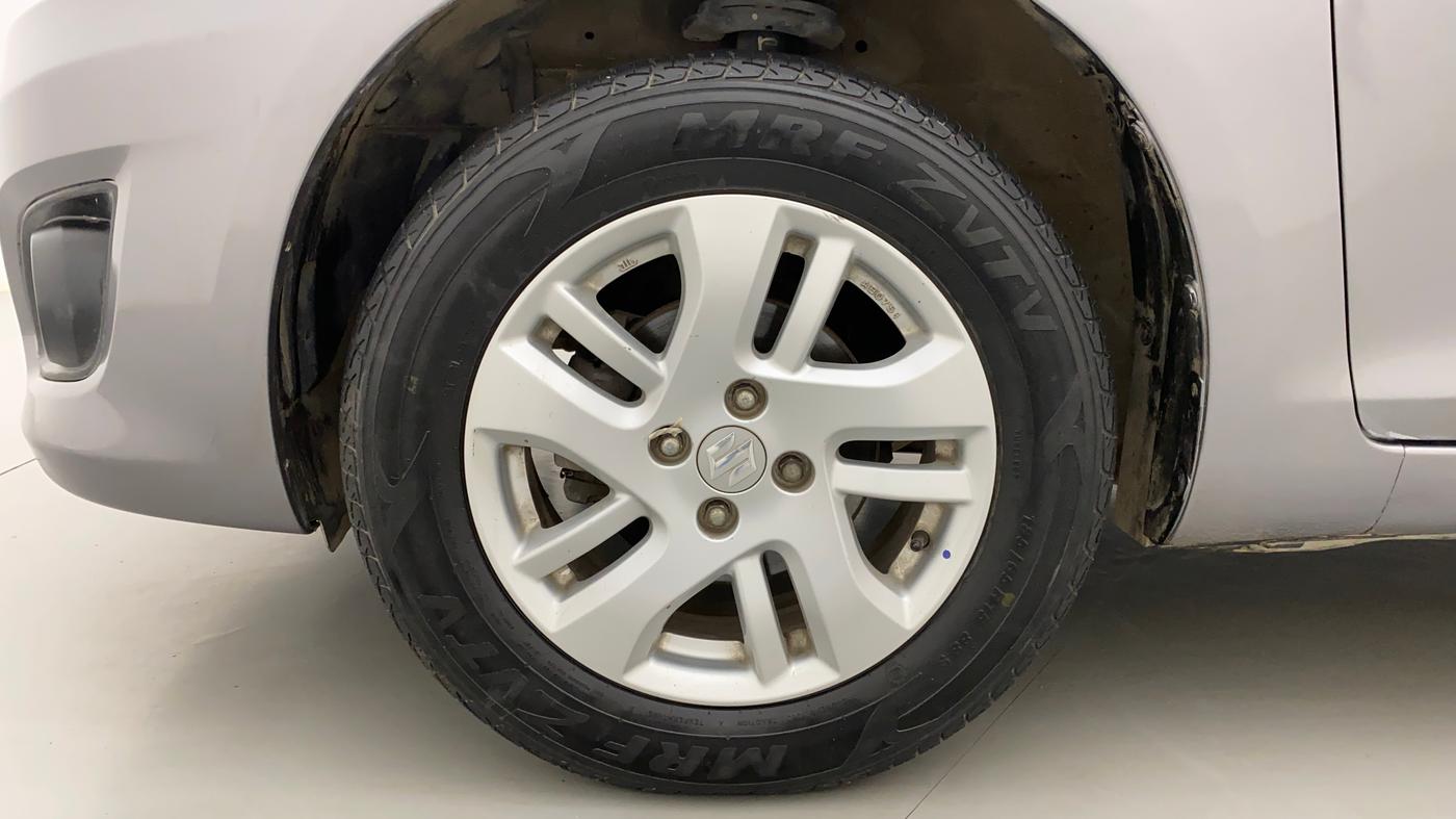 2013 Maruti Swift Dzire ZXI, Petrol, Manual, 61,554 km, Left Front Wheel