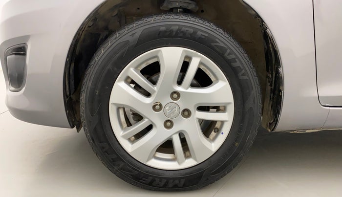 2013 Maruti Swift Dzire ZXI, Petrol, Manual, 61,554 km, Left Front Wheel