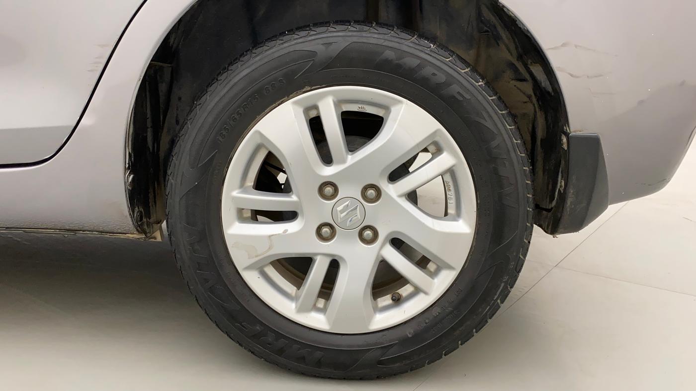 2013 Maruti Swift Dzire ZXI, Petrol, Manual, 61,554 km, Left Rear Wheel