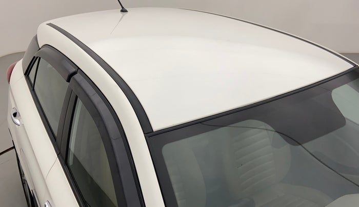 2015 Hyundai Elite i20 SPORTZ (O) 1.4, Diesel, Manual, 31,156 km, Roof/Sunroof view