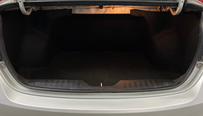 2016 Maruti Ciaz VXI+, Petrol, Manual, 1,10,428 km, Boot Inside