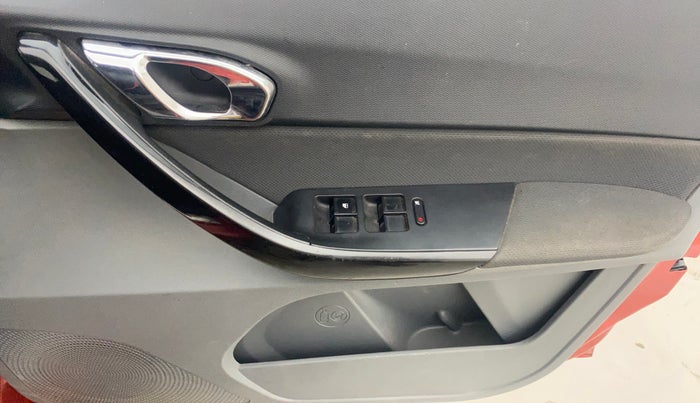 2018 Tata TIGOR XZA PETROL, Petrol, Automatic, 83,165 km, Driver Side Door Panels Control