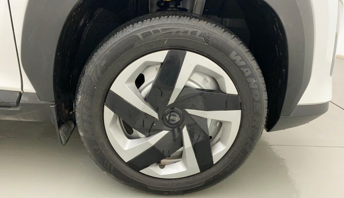 2023 Nissan MAGNITE XE, Petrol, Manual, 10,004 km, Right Front Wheel