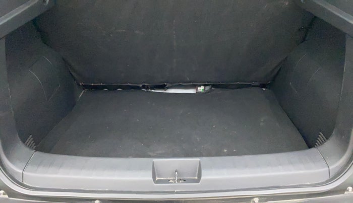 2023 Nissan MAGNITE XE, Petrol, Manual, 10,004 km, Boot Inside