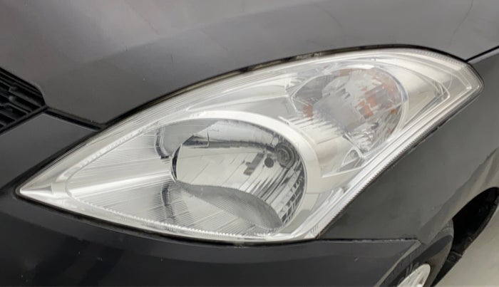 2016 Maruti Swift VXI O, CNG, Manual, 30,925 km, Left headlight - Minor scratches