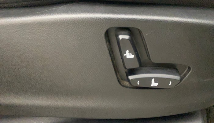 2022 MG HECTOR SHARP 1.5 PETROL CVT, Petrol, Automatic, 24,061 km, Driver Side Adjustment Panel