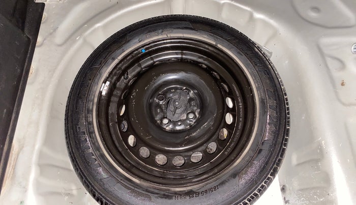 2020 Maruti Baleno ZETA PETROL 1.2, Petrol, Manual, 74,947 km, Spare Tyre