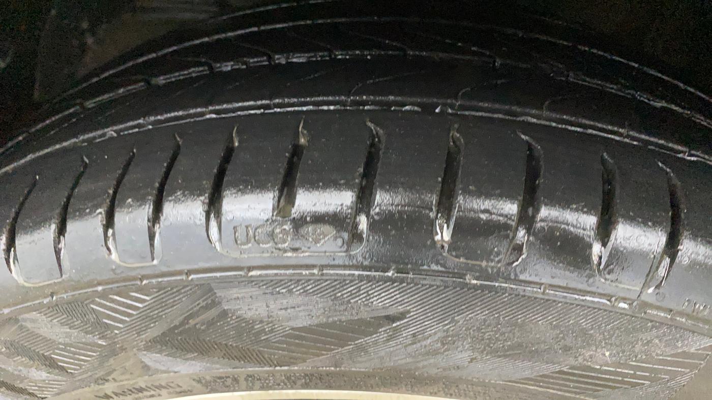 2020 Maruti Baleno ZETA PETROL 1.2, Petrol, Manual, 74,947 km, Left Front Tyre Tread