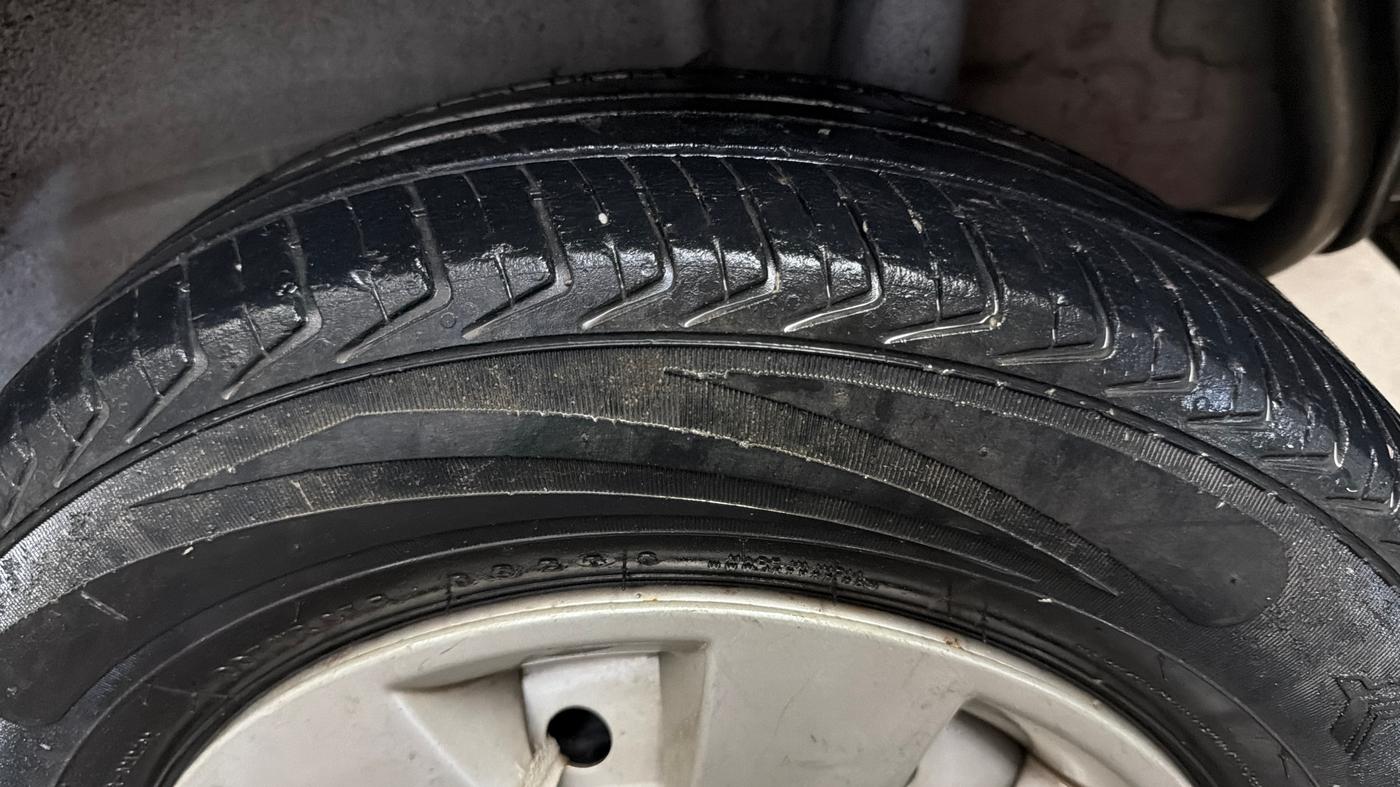 2020 Maruti New Wagon-R LXI 1.0, Petrol, Manual, 20,484 km, Left Rear Tyre Tread