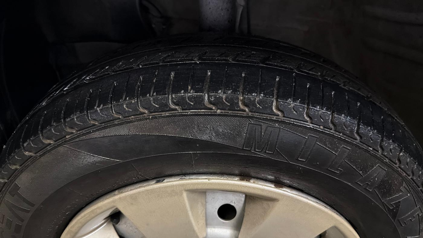 2020 Maruti New Wagon-R LXI 1.0, Petrol, Manual, 20,484 km, Left Front Tyre Tread