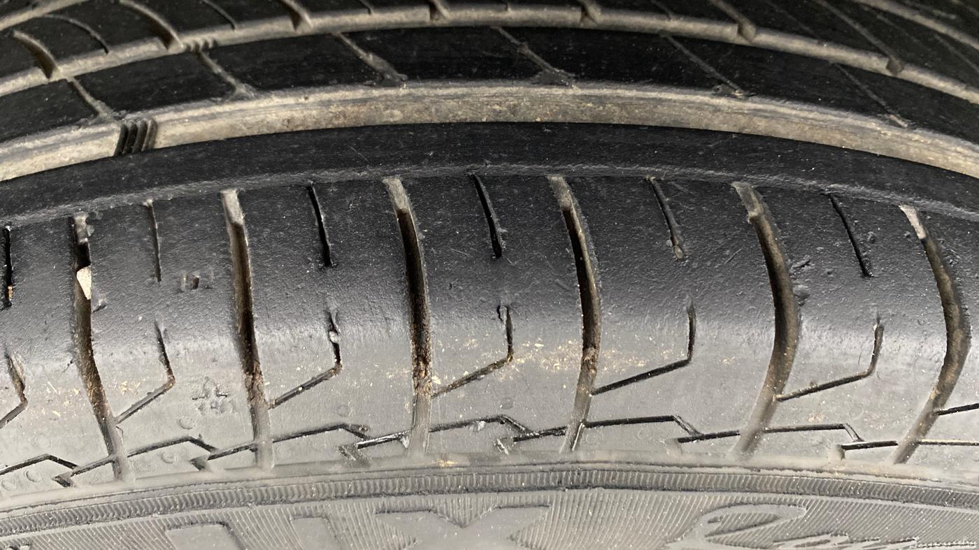 2021 Maruti Vitara Brezza ZXI, Petrol, Manual, 93,998 km, Left Front Tyre Tread