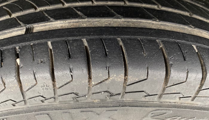 2021 Maruti Vitara Brezza ZXI, Petrol, Manual, 93,998 km, Left Front Tyre Tread