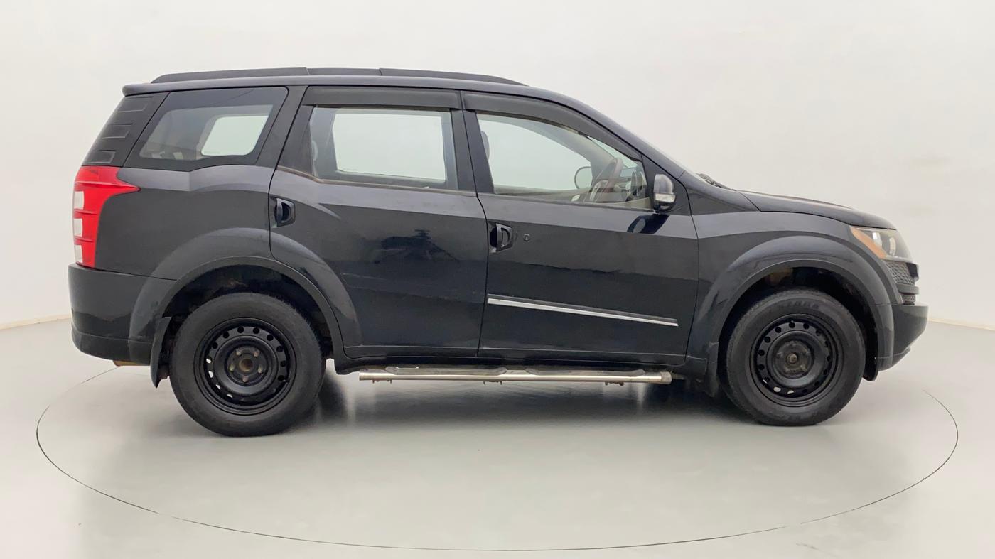 2014 Mahindra XUV500 W6 4X2, Diesel, Manual, 98,054 km, Right Side View