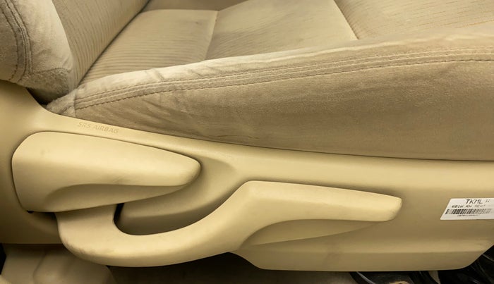 2018 Toyota YARIS G CVT, Petrol, Automatic, 76,719 km, Driver Side Adjustment Panel