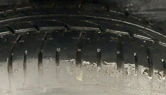 2018 Toyota YARIS G CVT, Petrol, Automatic, 76,719 km, Right Rear Tyre Tread