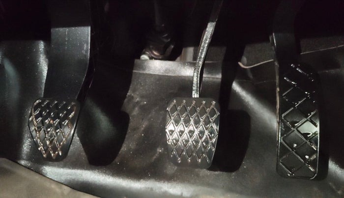 2022 MG ASTOR SHARP 1.5 MT, Petrol, Manual, 10,118 km, Pedals