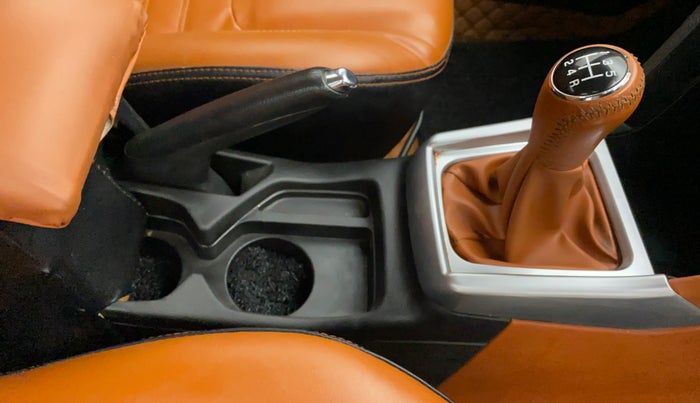 2019 Maruti Vitara Brezza VDI, Diesel, Manual, 61,307 km, Gear Lever