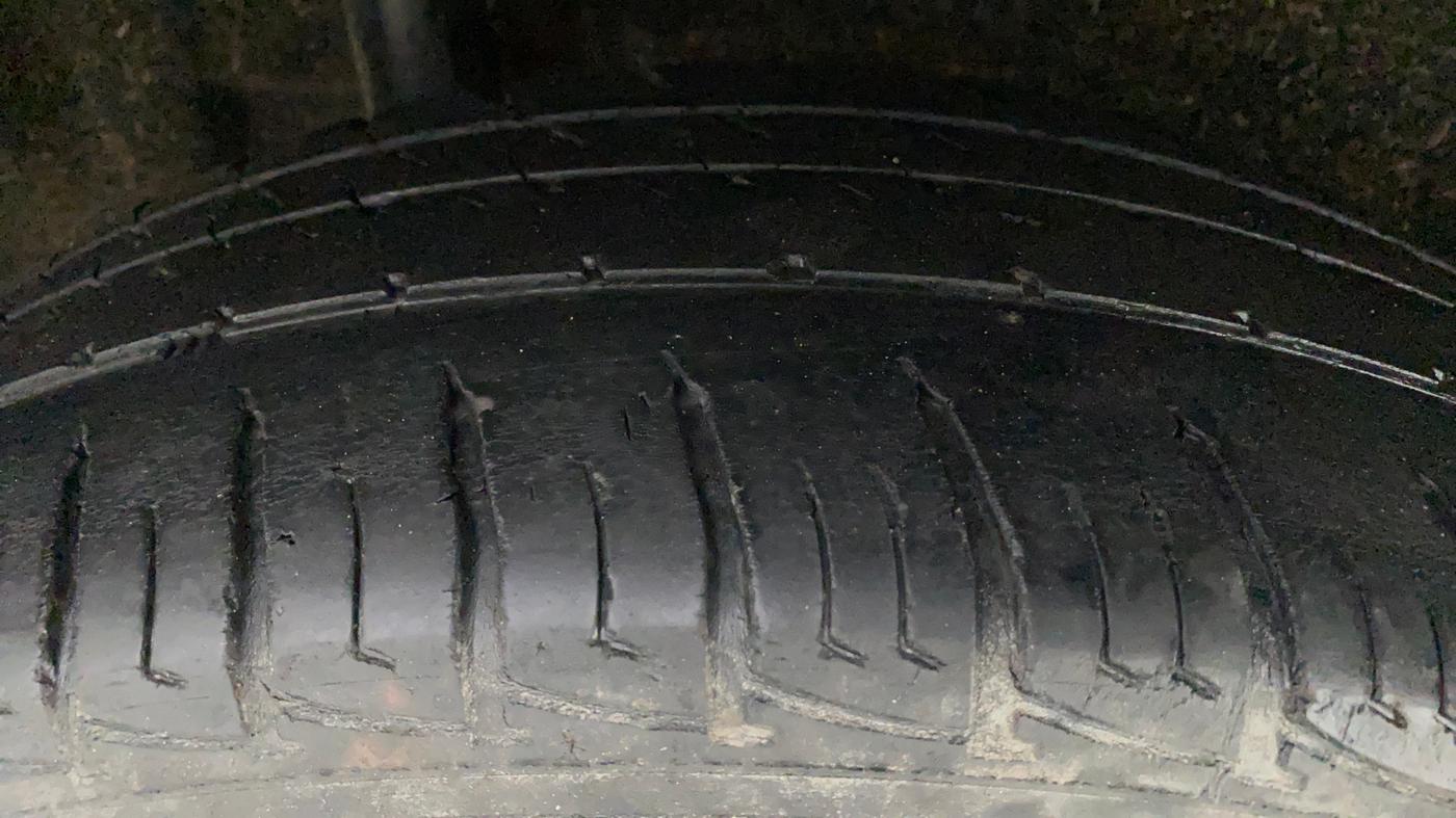 2019 Maruti Vitara Brezza VDI, Diesel, Manual, 61,307 km, Right Rear Tyre Tread