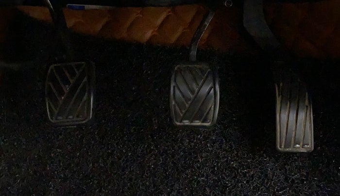 2019 Maruti Vitara Brezza VDI, Diesel, Manual, 61,307 km, Pedals
