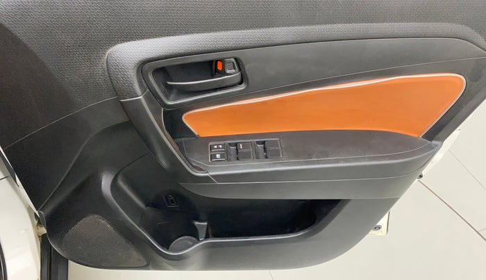 2019 Maruti Vitara Brezza VDI, Diesel, Manual, 61,307 km, Driver Side Door Panels Control