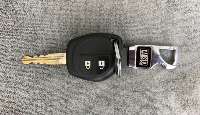 2019 Maruti Vitara Brezza VDI, Diesel, Manual, 61,307 km, Key Close Up