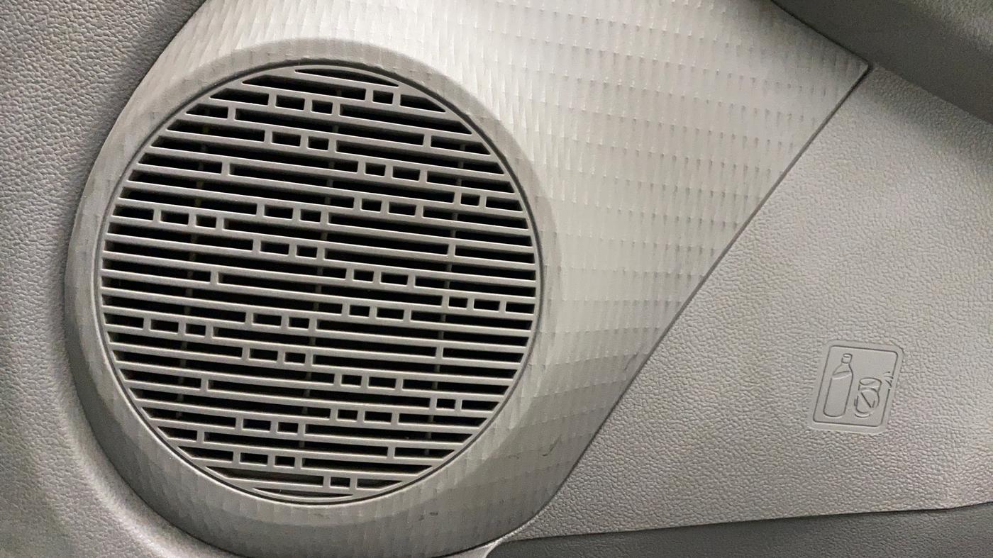 2011 Toyota Etios Liva G, Petrol, Manual, 42,283 km, Speaker