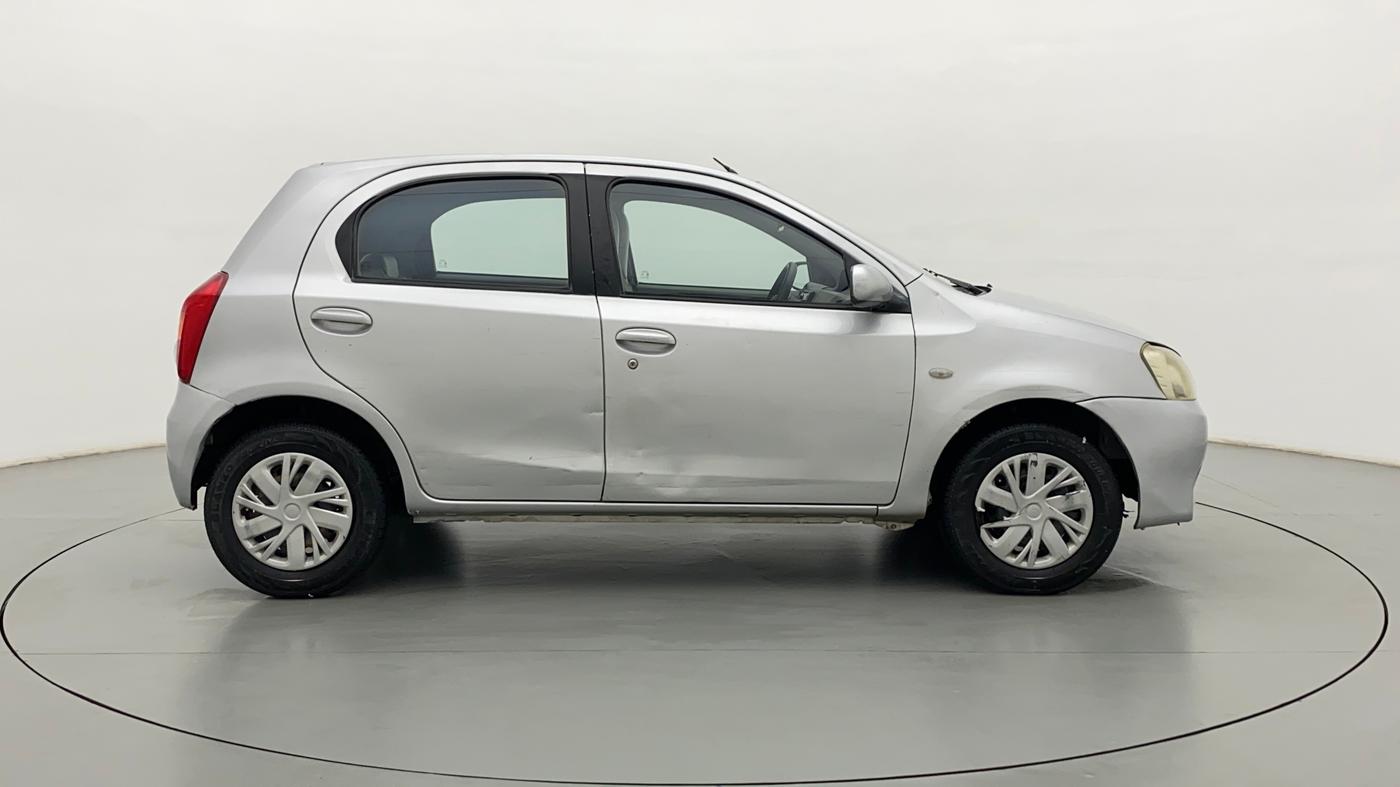 2011 Toyota Etios Liva G, Petrol, Manual, 42,283 km, Right Side View