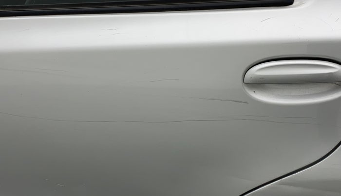 2011 Toyota Etios Liva G, Petrol, Manual, 42,283 km, Rear left door - Minor scratches