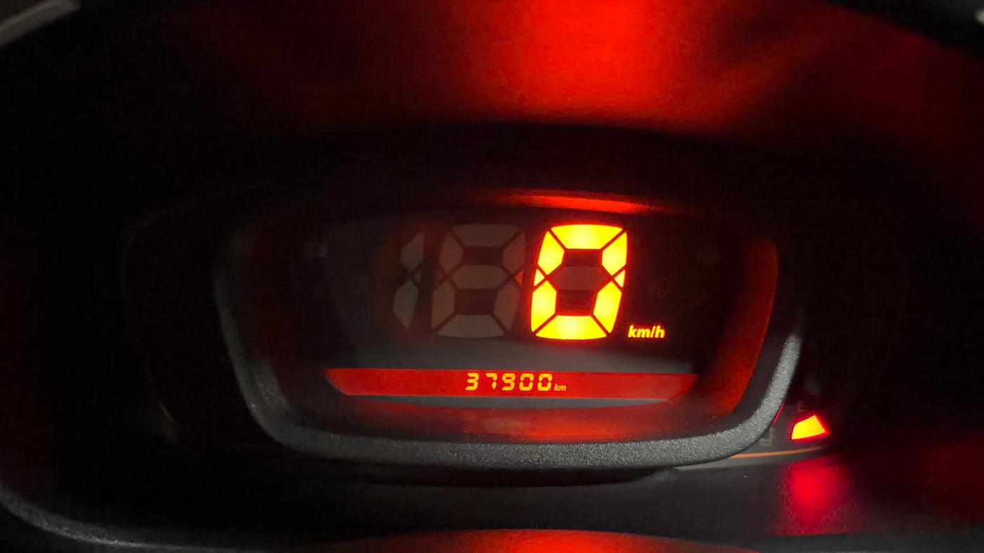 2018 Renault Kwid RXL, Petrol, Manual, 37,890 km, Odometer Image