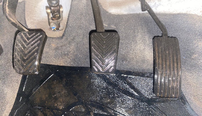 2018 Hyundai Eon MAGNA +, Petrol, Manual, 51,041 km, Pedals