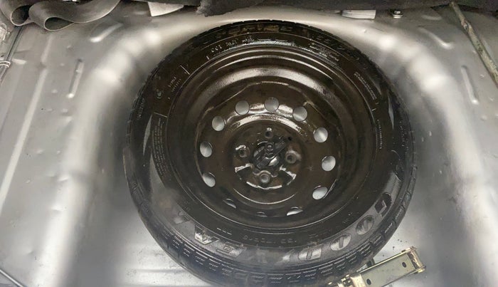 2018 Hyundai Eon MAGNA +, Petrol, Manual, 51,041 km, Spare Tyre