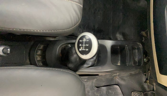 2017 Maruti Wagon R 1.0 LXI CNG, CNG, Manual, 1,00,490 km, Gear Lever