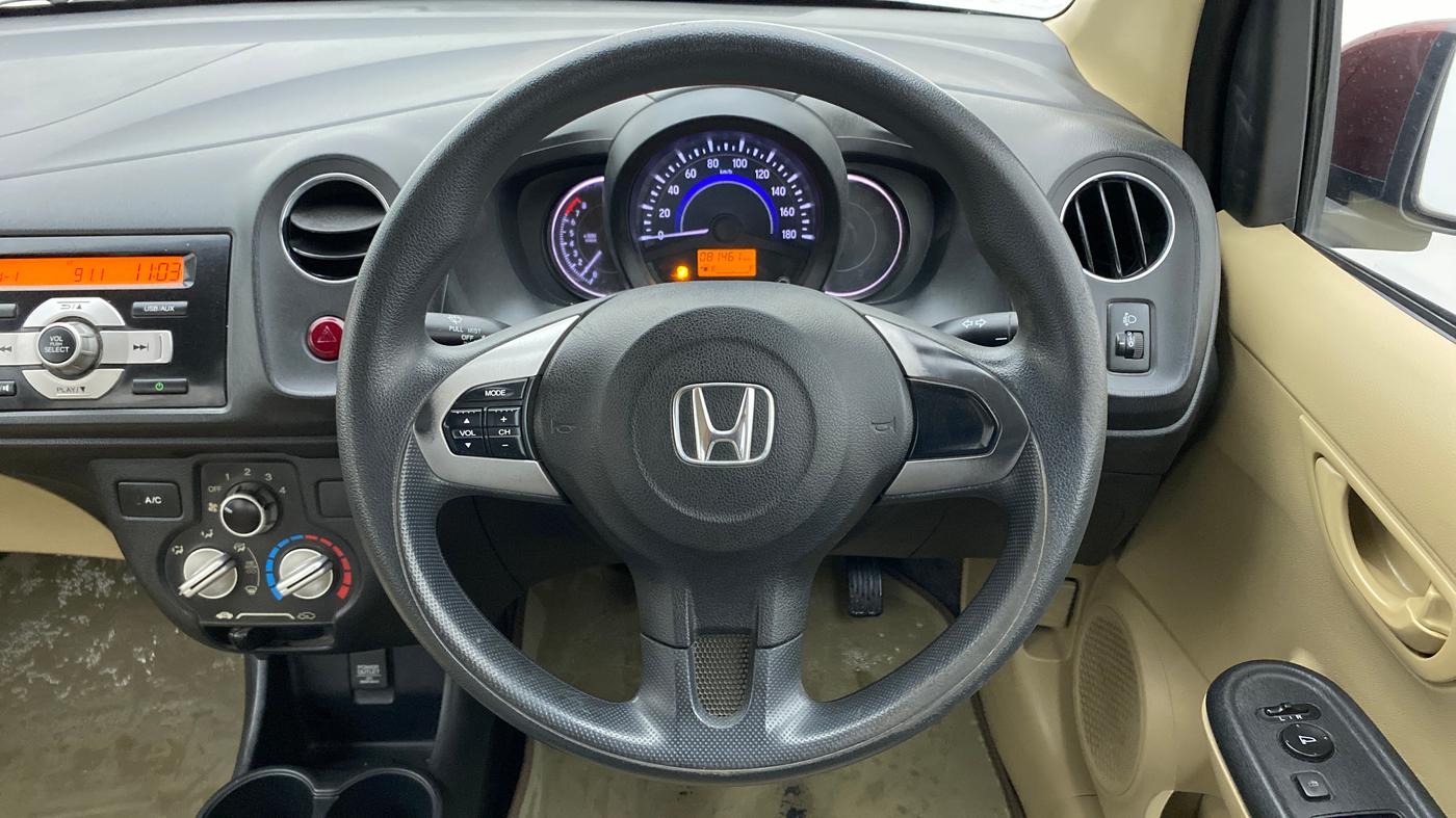 2015 Honda Amaze 1.2L I-VTEC S, Petrol, Manual, 81,461 km, Steering Wheel Close Up