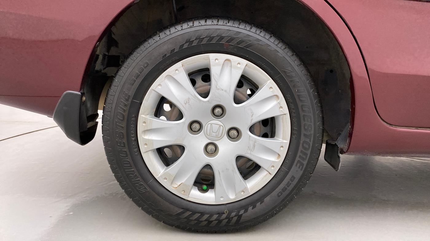 2015 Honda Amaze 1.2L I-VTEC S, Petrol, Manual, 81,461 km, Right Rear Wheel